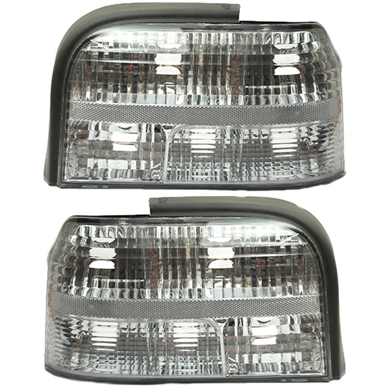 چراغ خطر عقب برفی سفید پراید 131 و صبا (جفت چپ و راست)